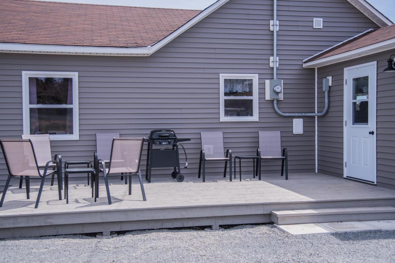 Family Ties Vacation Home - Hopkins House Twillingate Exterior photo